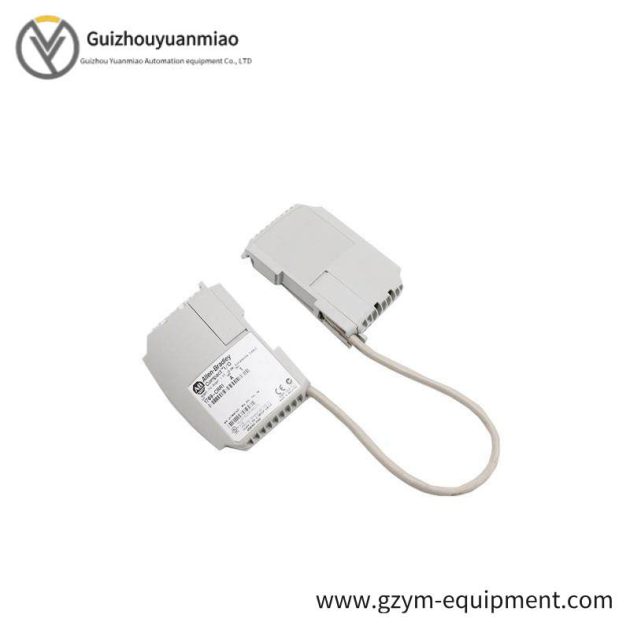 AB 1769-CRR1 BUS EXPANSION Module for Industrial Control Systems